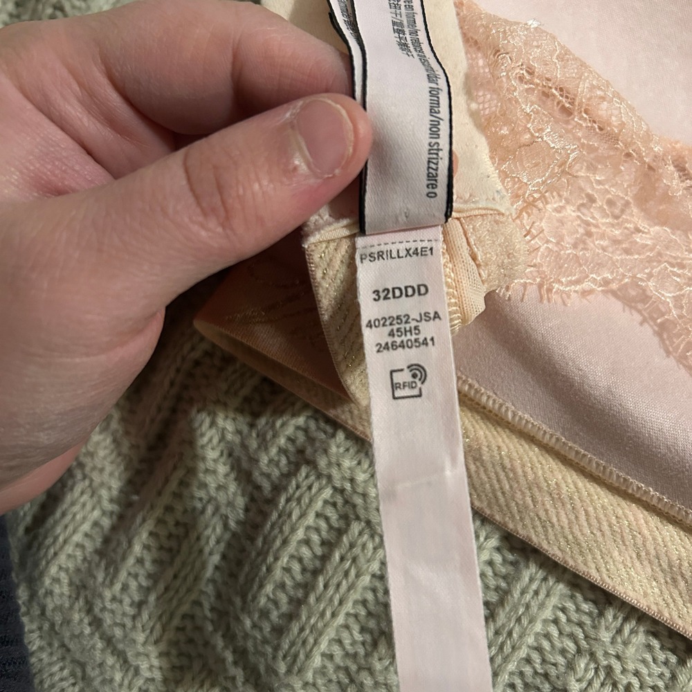 Victoria's Secret Pink T-Shirt Lightly Lined Wireless Lace Bra 32DDD Pink - Picture 5 of 10
